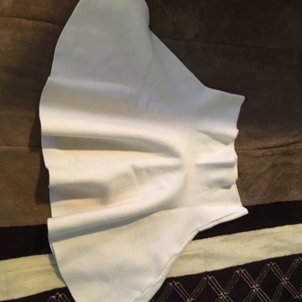 White High Wasted Skirt